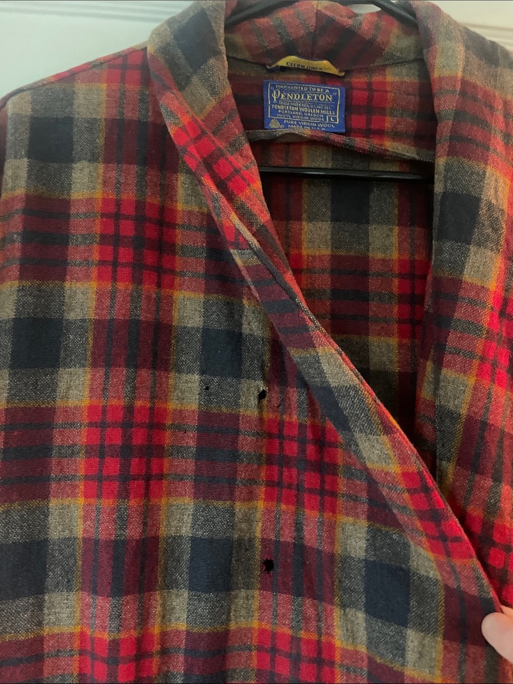 Pendleton Red and Gray Plaid Wool Robe - Picture 4 of 5